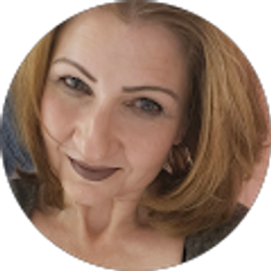 Profile photo of Evie Eberly