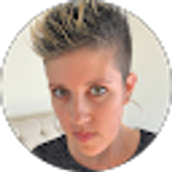 Profile photo of Amy Nicholas