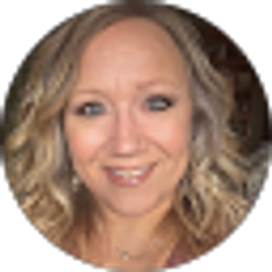 Profile photo of Lindsay Broten