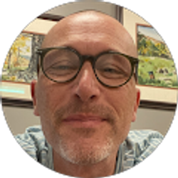 Profile photo of Patrick Lennon