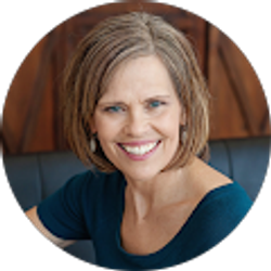 Profile photo of Polly Edwards