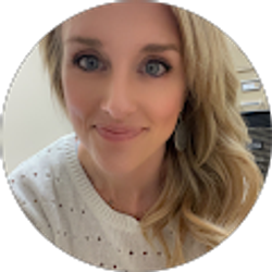 Profile photo of Rebecca Harmon