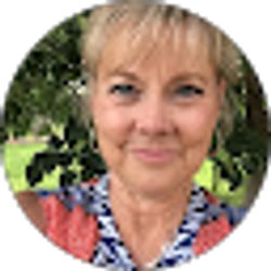 Profile photo of Cheryl Renninson
