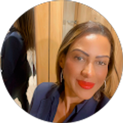 Profile photo of Renata Marques Machado