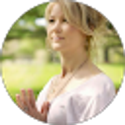 Profile photo of Elise Cantrell