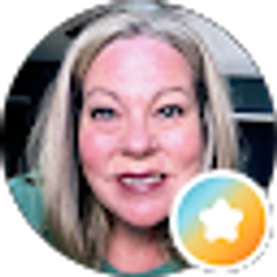 Profile photo of Chrissy Harthausen