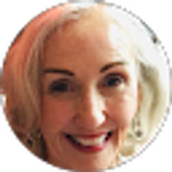 Profile photo of Colleen Volpe