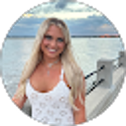Profile photo of Shaylee Heistad