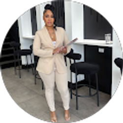 Profile photo of Dejahnie Flores