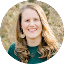 Profile photo of Lindsay Williams