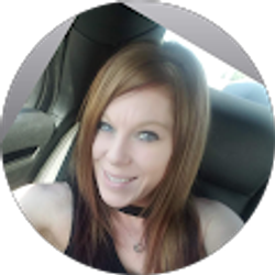 Profile photo of Lindsay Smith