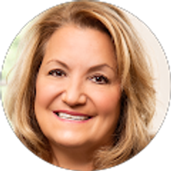 Profile photo of Elena Pappas Kratz