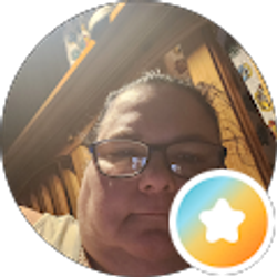 Profile photo of Catherine Luna