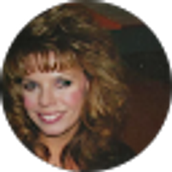 Profile photo of Nora Waldow