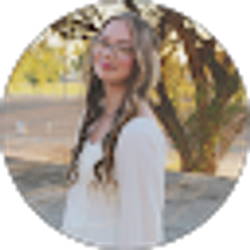 Profile photo of Michelle Perozek