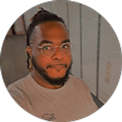 Profile photo of Christopher Nivens