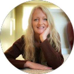 Profile photo of Pixie Dust