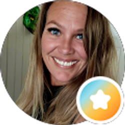 Profile photo of Nikki Ferguson