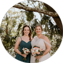 Profile photo of Lindsay Woods