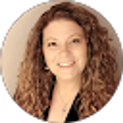 Profile photo of Carrie Kube