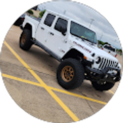 Profile photo of Jimmy Mendoza