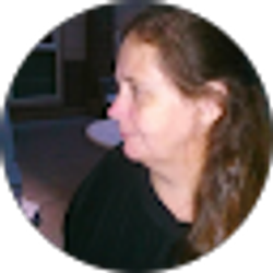 Profile photo of Linda Borges