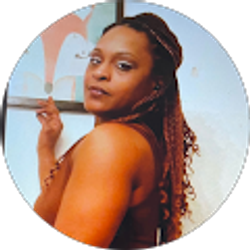 Profile photo of April C