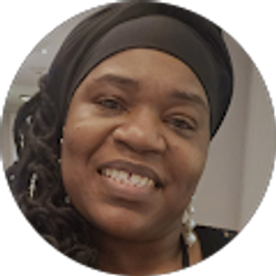 Profile photo of Della