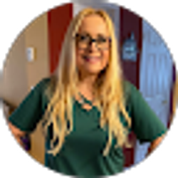 Profile photo of Annette Raia