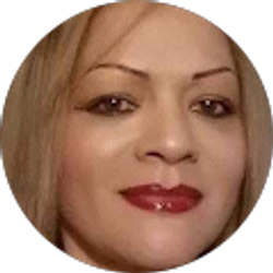 Profile photo of Esther DiAnguiano