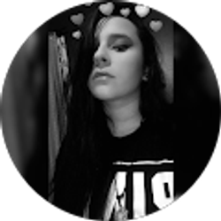 Profile photo of Anneliese Santamaria