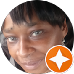 Profile photo of Stephanie Candia