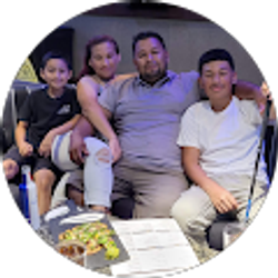 Profile photo of Manuel Madrid