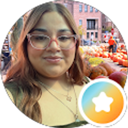 Profile photo of Andrea Garanzuay