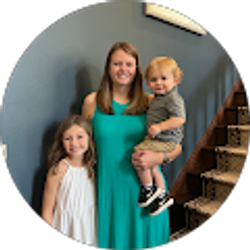 Profile photo of Julie Dunn