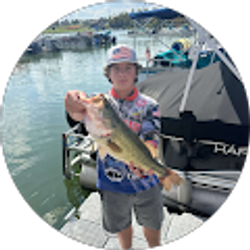 Profile photo of Aden Russelburg