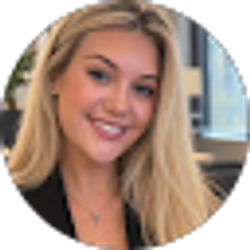 Profile photo of Brittany Flood