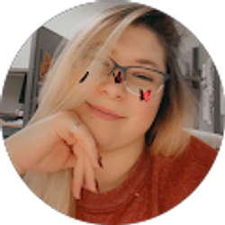 Profile photo of Amber Koenig