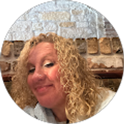 Profile photo of Christine Chatham