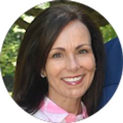 Profile photo of Jennifer Reeves