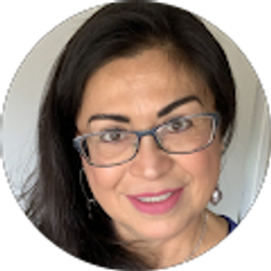 Profile photo of Rosa Valencia