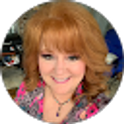 Profile photo of Tammy Hunter