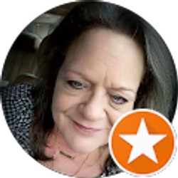 Profile photo of Kelly Woodruff