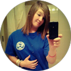 Profile photo of Bailey Summers