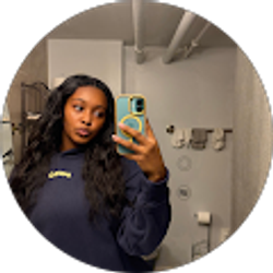 Profile photo of Elise Briscoe