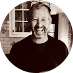 Profile photo of Ben Lucarelli