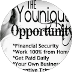 Profile photo of Julie Baumgartner