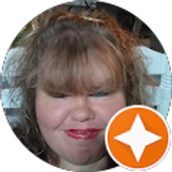 Profile photo of Melissa Carpenter