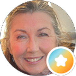 Profile photo of Kate Lynch