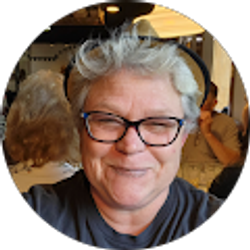 Profile photo of Tracy Benefield